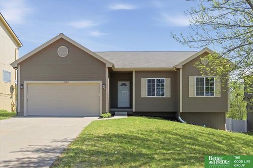 10907 S 25th Avenue, Bellevue, NE, 68123 | Card Image