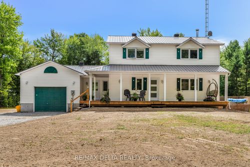 350 Alfred St, Plantagenet, ON, K0B1L0 | Card Image