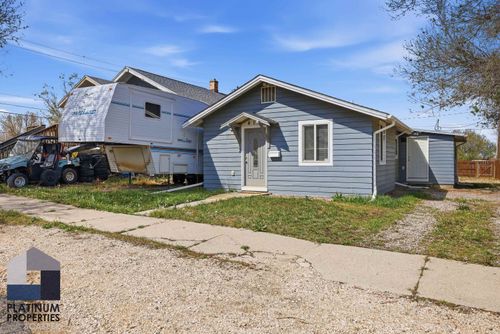412 Washington St, Casper, WY, 82601-2153 | Card Image