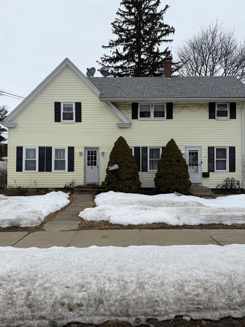 116 Park St, Stoughton, MA, 02072-2925 | Card Image