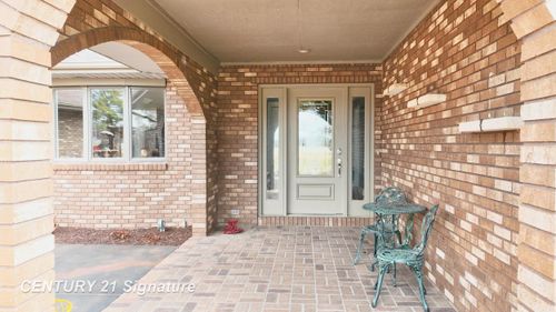 6728 N River Road, Tittabawassee Township, MI, 48623 | Card Image