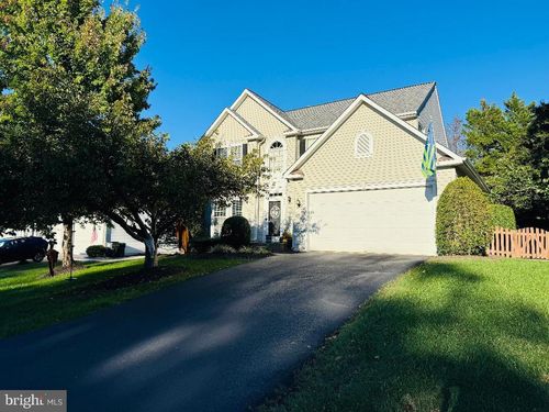 10015 Carters Grove Rd, FREDERICKSBURG, VA, 22408-9579 | Card Image