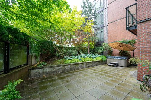 105-733 W 3rd St, North Vancouver, BC, V7M0C8 | Card Image