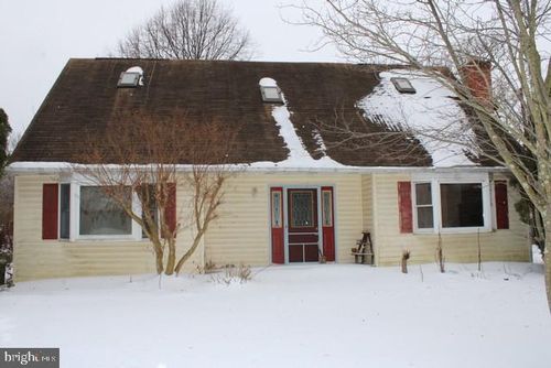 12228 Blue Mountain Avenue, WAYNESBORO, PA, 17268 | Card Image