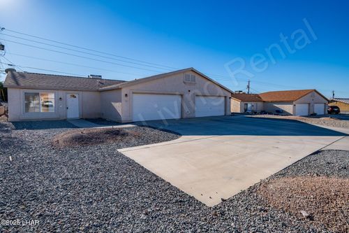 102-2810 Bluewater Dr, Lake Havasu City, AZ, 86403-6085 | Card Image