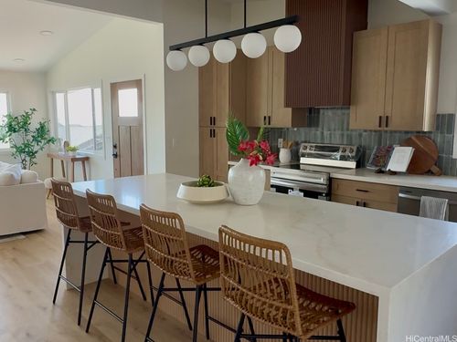 99-1052 Manako Pl, Aiea, HI, 96701-3092 | Card Image