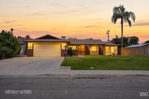 4305 Axminster St, Bakersfield, CA, 93307-4707 | Card Image