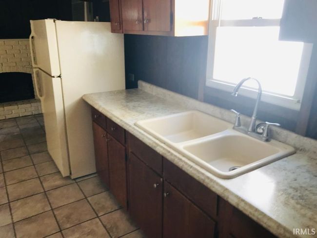 410 E Indiana St, House other with 2 bedrooms, 1 bathrooms and null parking in Princeton IN | Image 14