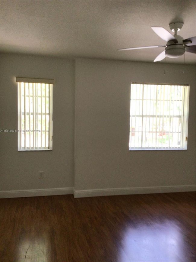 0 - 4941 Sw 135 Th Way, Townhouse with 3 bedrooms, 3 bathrooms and null parking in Miramar FL | Image 6