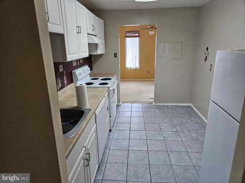 201-511 Florida Ave, HERNDON, VA, 20170-4911 | Card Image