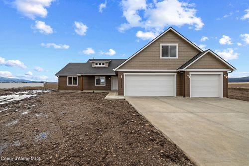 11992 N Lennon Ln, Rathdrum, ID, 83858-7437 | Card Image