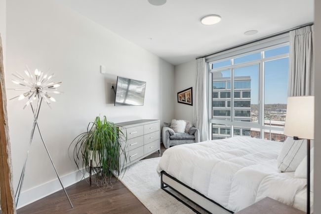APT-407 - 20 Rutledge St, Condo with 3 bedrooms, 4 bathrooms and 2 parking in Nashville TN | Image 25