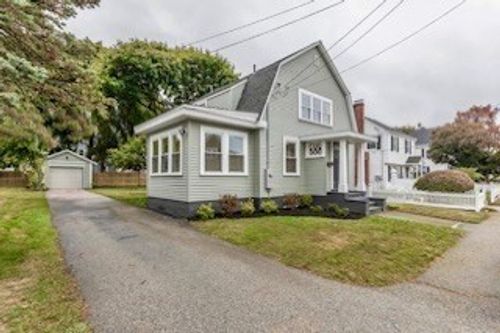 43 Standish St, Weymouth, MA, 02191-1117 | Card Image