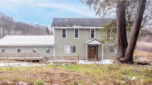 437 Roseville Rd, Karns City, PA, 16041-2707 | Card Image