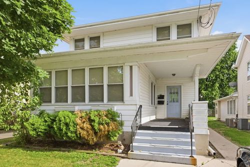 b-611 Webster Street, Ottawa, IL, 61350 | Card Image