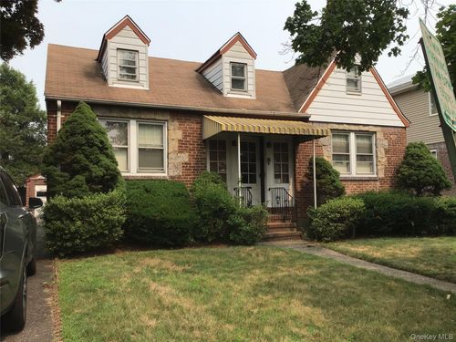 25 Collins Ave, Spring Valley, NY, 10977-4743 | Card Image
