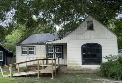 3486 Delaware St, Baton Rouge, LA, 70805-5921 | Card Image