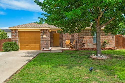 3145 Ronay Dr, Forest Hill, TX, 76140-1949 | Card Image
