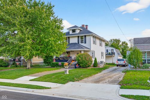 727 W 2nd St, Seymour, IN, 47274-2709 | Card Image