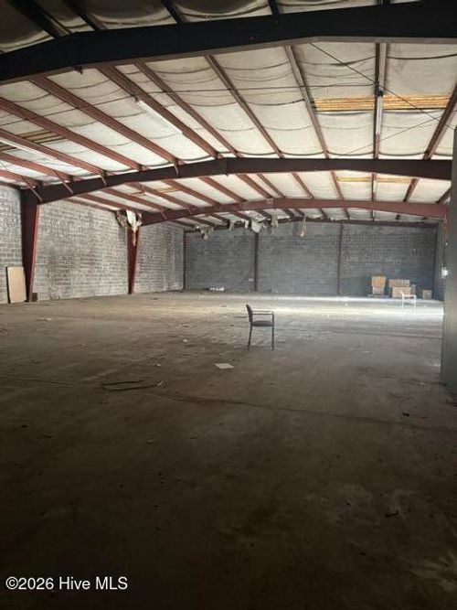 wh-o-1305 Herring Avenue E, Wilson, NC, 27893 | Card Image