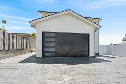 3820 1/2 Orangedale, Montrose, CA, 91210 | Card Image