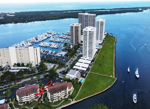 k2l-1117 Marine Way E, North Palm Beach, FL, 33408-3622 | Card Image