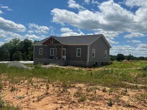 486 Black Oak Rd, Sparta, TN, 38583-5979 | Card Image