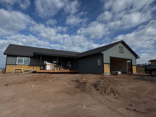 15887 Stardust Ln, Cedaredge, CO, 81413-6701 | Card Image