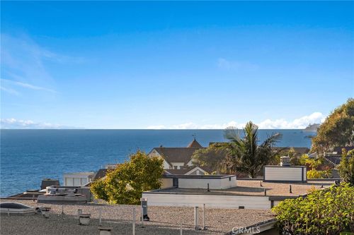 apt-16-2175 S Coast Hwy, Laguna Beach, CA, 92651-3667 | Card Image