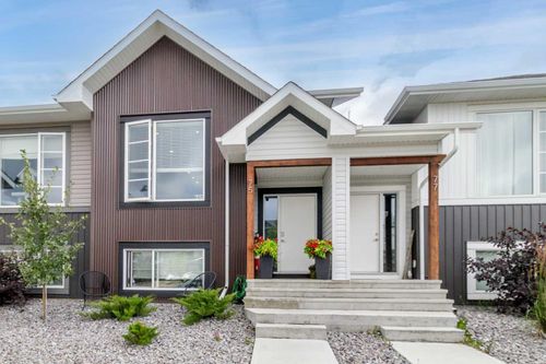 75 Ellington Crescent, Red Deer, AB, T4P3E5 | Card Image
