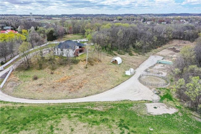 1605 Washington St, House other with 6 bedrooms, 5 bathrooms and null parking in Tonganoxie KS | Image 43