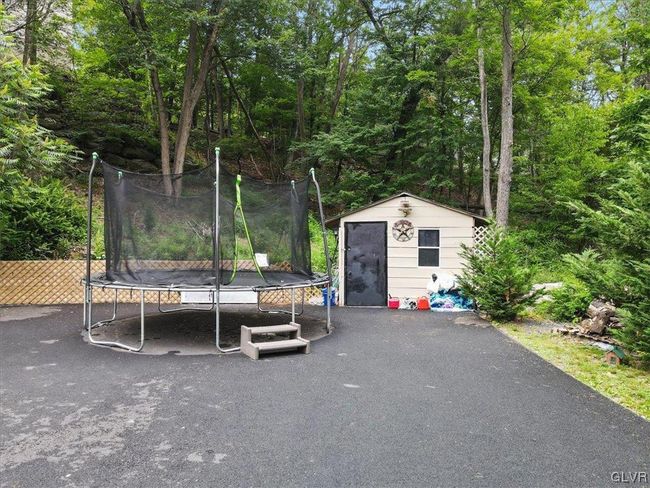 233 Edward Smith Blvd, House other with 4 bedrooms, 3 bathrooms and null parking in East Stroudsburg PA | Image 33