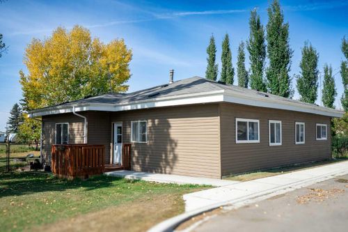 606 Condor Rd, Condor, AB, T0M0P0 | Card Image