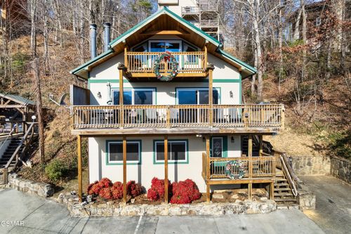 1480 Zurich Rd, Gatlinburg, TN, 37738-3700 | Card Image