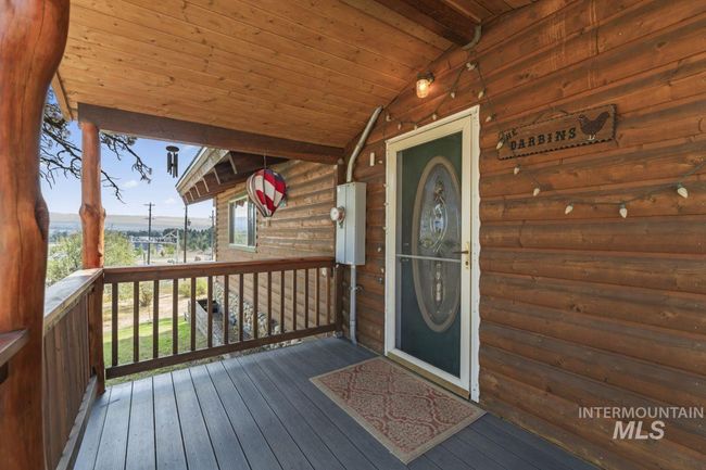 739 S Main St, House other with 3 bedrooms, 1 bathrooms and 1 parking in Cascade ID | Image 7