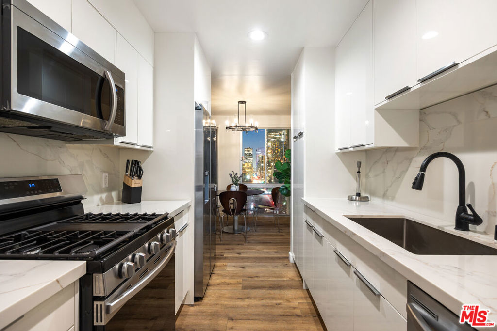 Residential in Los Angeles 3