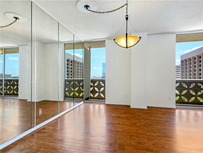 Dining Area | Image 15