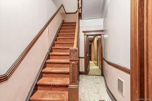 94-20 86th Road, New York, NY, 11421 | Card Image