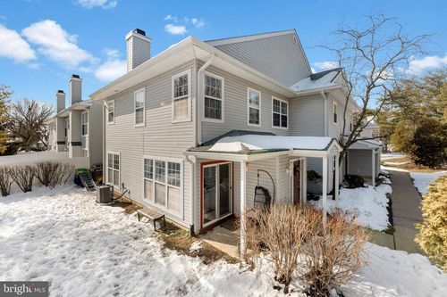 8-1302 Waterford Rd, YARDLEY, PA, 19067-5422 | Card Image