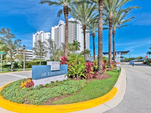 apt-906-15051 Royal Oaks Ln, North Miami, FL, 33181-2459 | Card Image