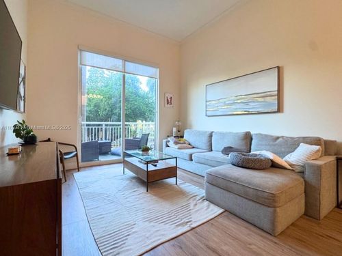 apt-118-2000 N Bayshore Dr, Miami, FL, 33137-5110 | Card Image