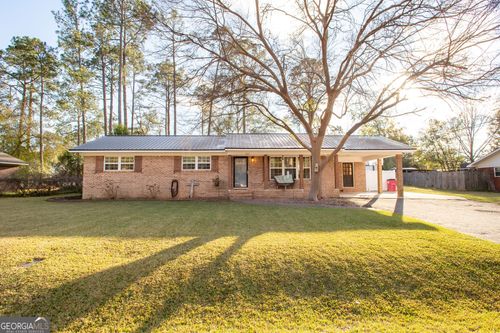 222 Edgewood Dr, Blackshear, GA, 31516-2611 | Card Image