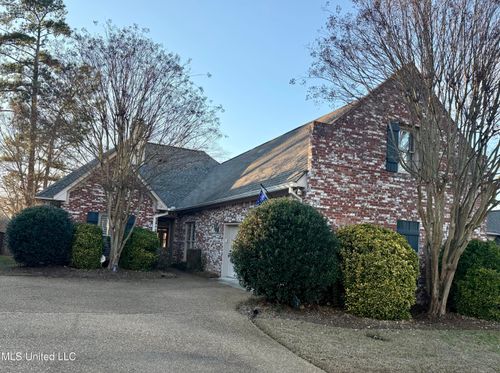 719 Esplanade Dr, Ridgeland, MS, 39157-5132 | Card Image
