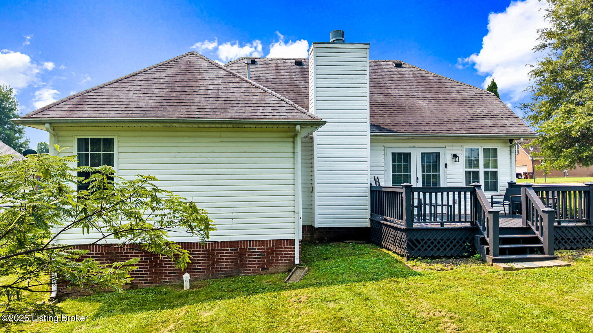 Residential in Eminence 5
