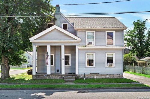 16 Montgomery St, Fultonville, NY, 12072-7553 | Card Image