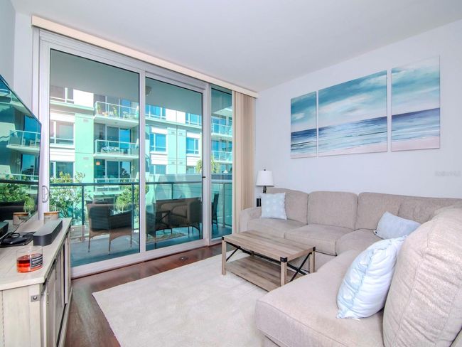 UNIT-2420 - 912 Channelside Dr, Condo with 2 bedrooms, 2 bathrooms and null parking in TAMPA FL | Image 13