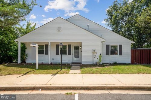 9903 Mallard Dr, LAUREL, MD, 20708-3190 | Card Image