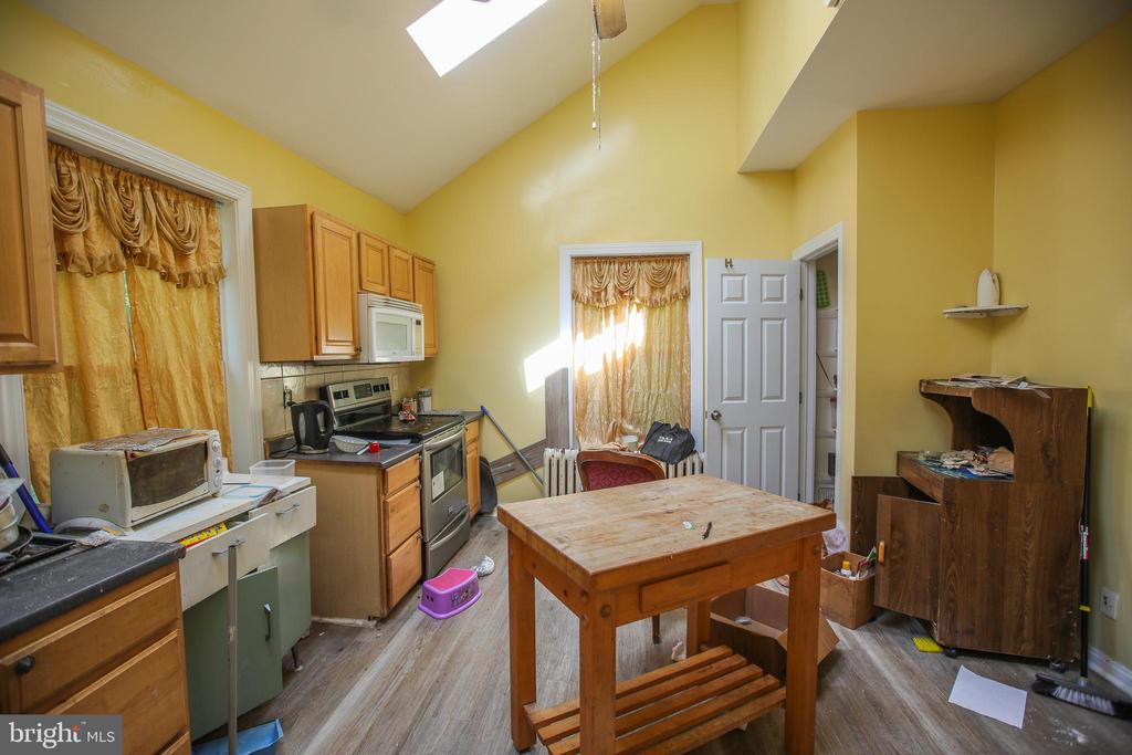 Residential in HYATTSVILLE 4