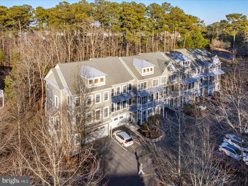 unit-101-11964 W War Dancer Ln, BERLIN, MD, 21811-2735 | Card Image