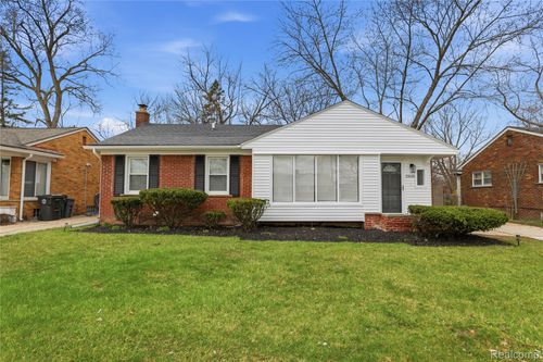 23509 Parklawn St, Oak Park, MI, 48237-3604 | Card Image